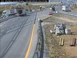 153001_563184405.jpg